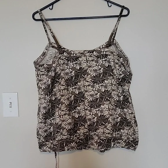 Tank top - Picture 3 of 4